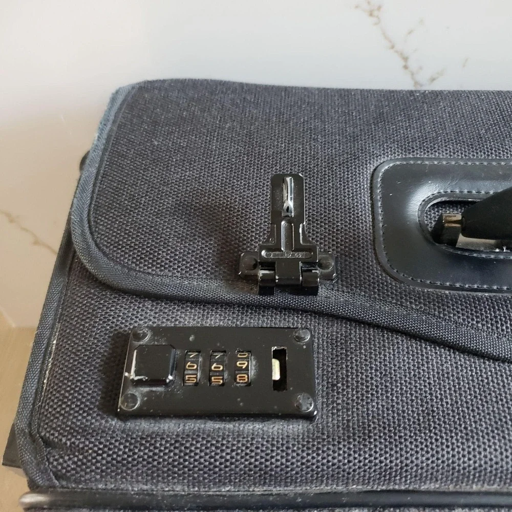 USL Litigation Roller Bag L Black 18
